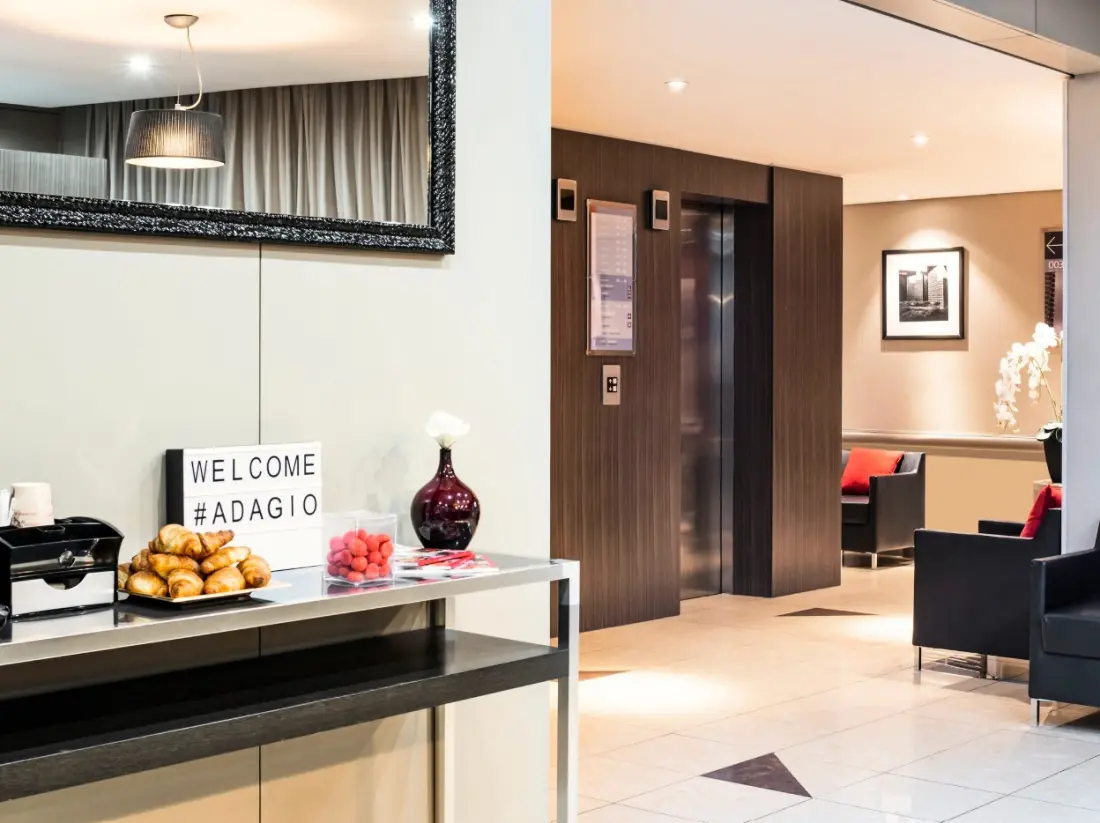 Aparthotel Adagio La Défense Esplanade 4 étoiles★★★★