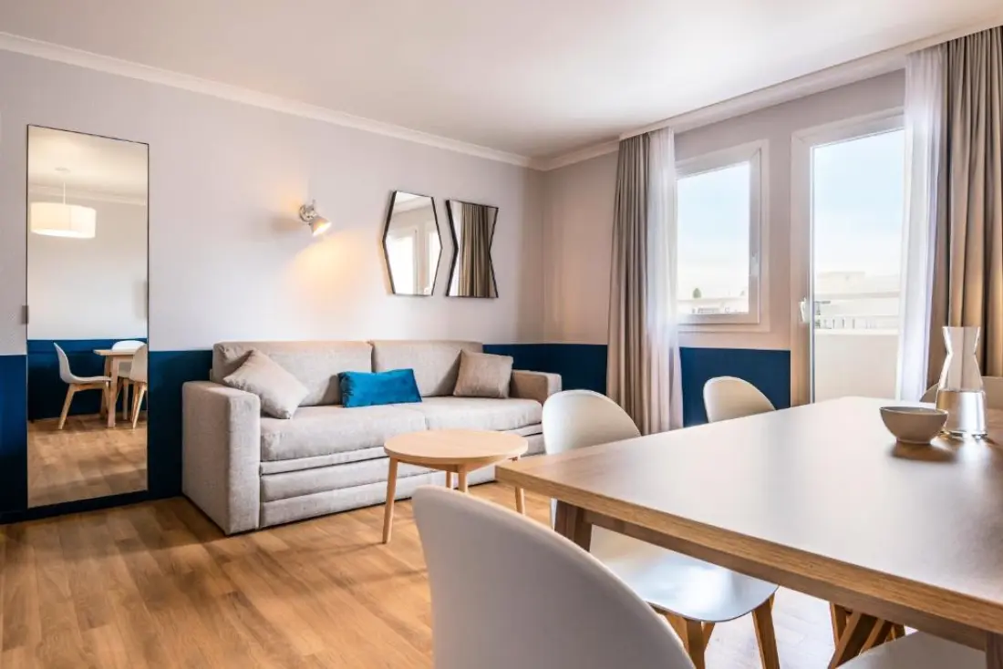 Aparthotel Adagio La Défense Kléber 4 étoiles★★★★