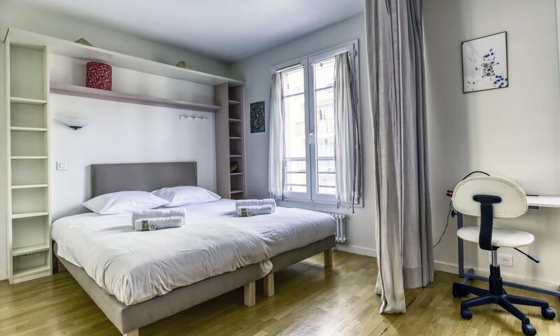 Appartement Daviel Avec Sa Belle Terrasse - - - Paris - 19