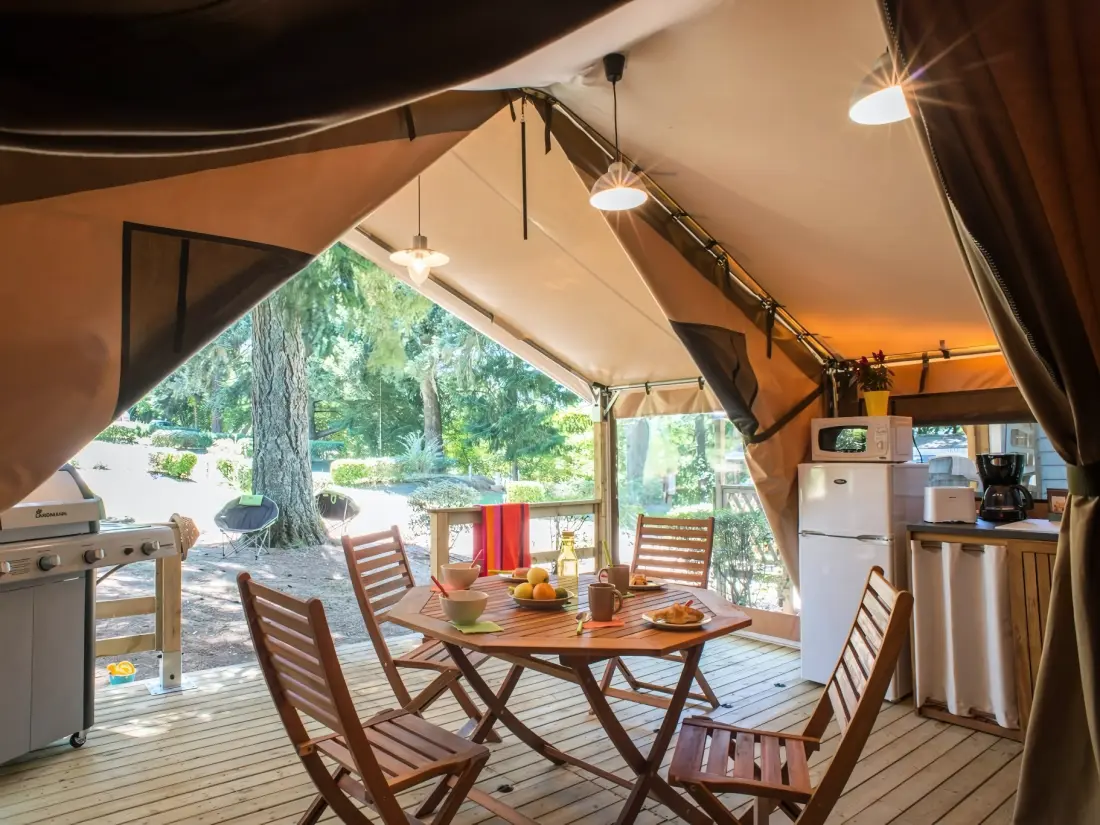 Camping Sunêlia Le Séquoia 4 étoiles★★★★