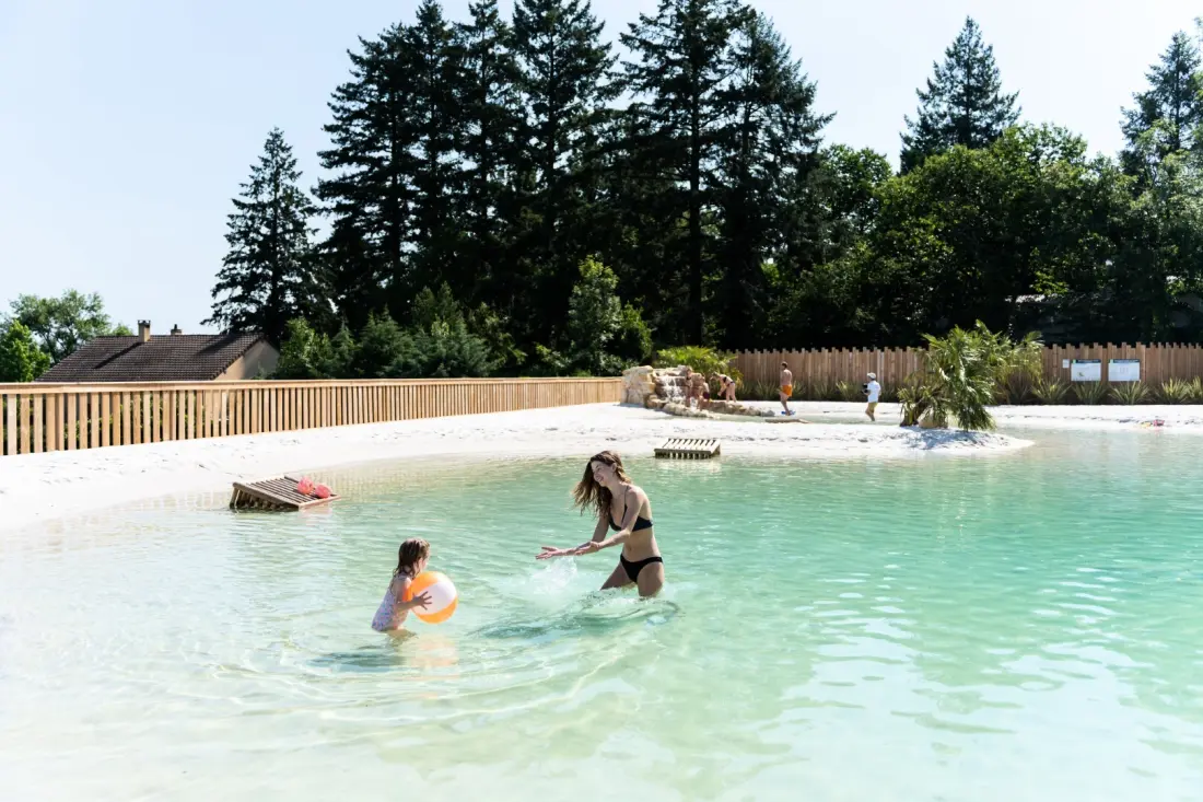 Camping Sunêlia Le Séquoia 4 étoiles★★★★