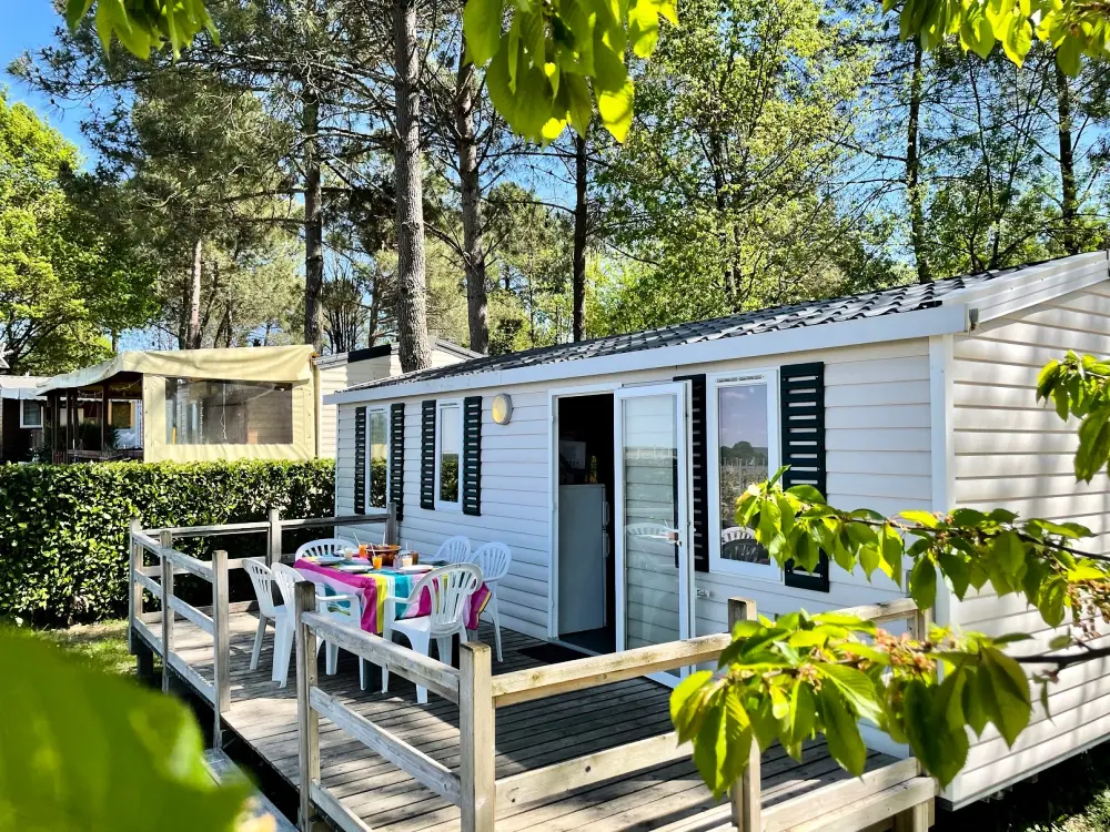 Flower Camping Le Pressoir 4 étoiles★★★★