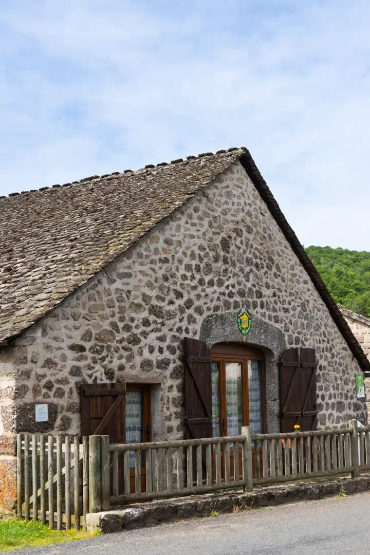Gîte de France Gîtes de france 6 personnes à pierrefiche 2 épis