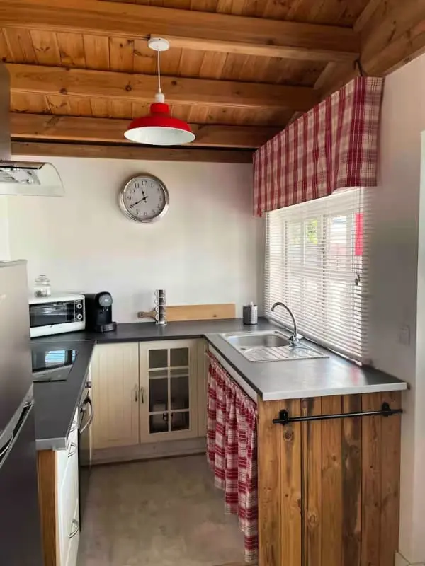 Le Chalet 4 Pers Avec Piscine &amp; Jacuzzi