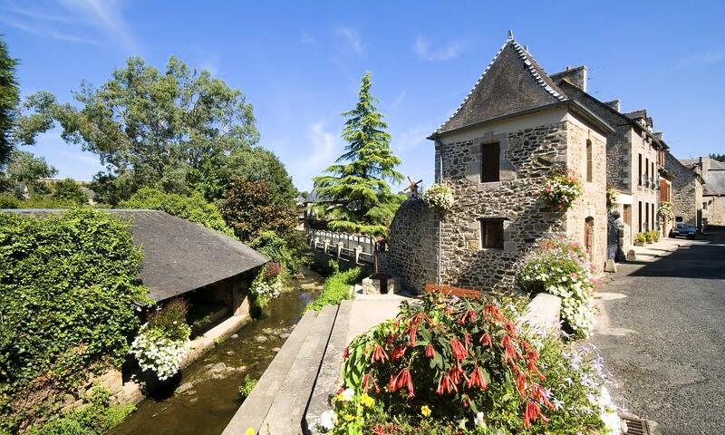 Gîte de France Maison de la ville-j 3 épis - - Plenee Jugon - 33
