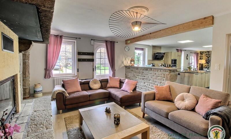 Gîte de France Maison de la ville-j 3 épis - - Plenee Jugon - 1