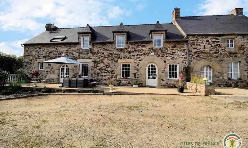 Gîte de France Maison de la ville-j 3 épis - - Plenee Jugon - 2