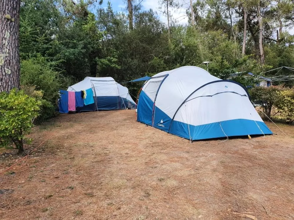 Camping Le Saint Laurent (piscine d'avril à septembre)  3 étoiles★★★