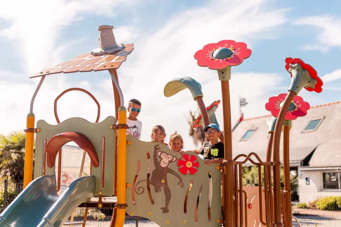 Flower Camping La Pointe du Talud 4 étoiles★★★★