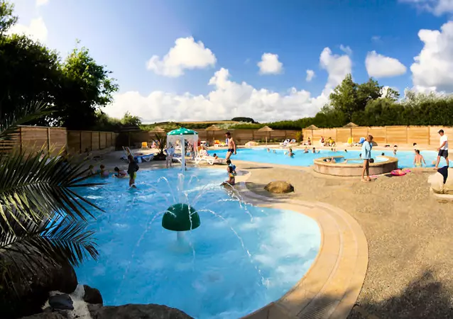 Camping La Plage De Treguer Location Plonevez Porzay