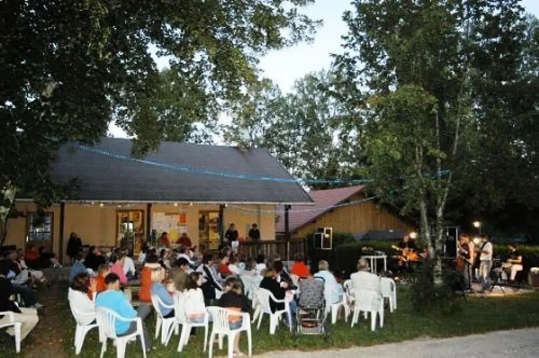 Camping Les Pêcheurs 3 étoiles★★★