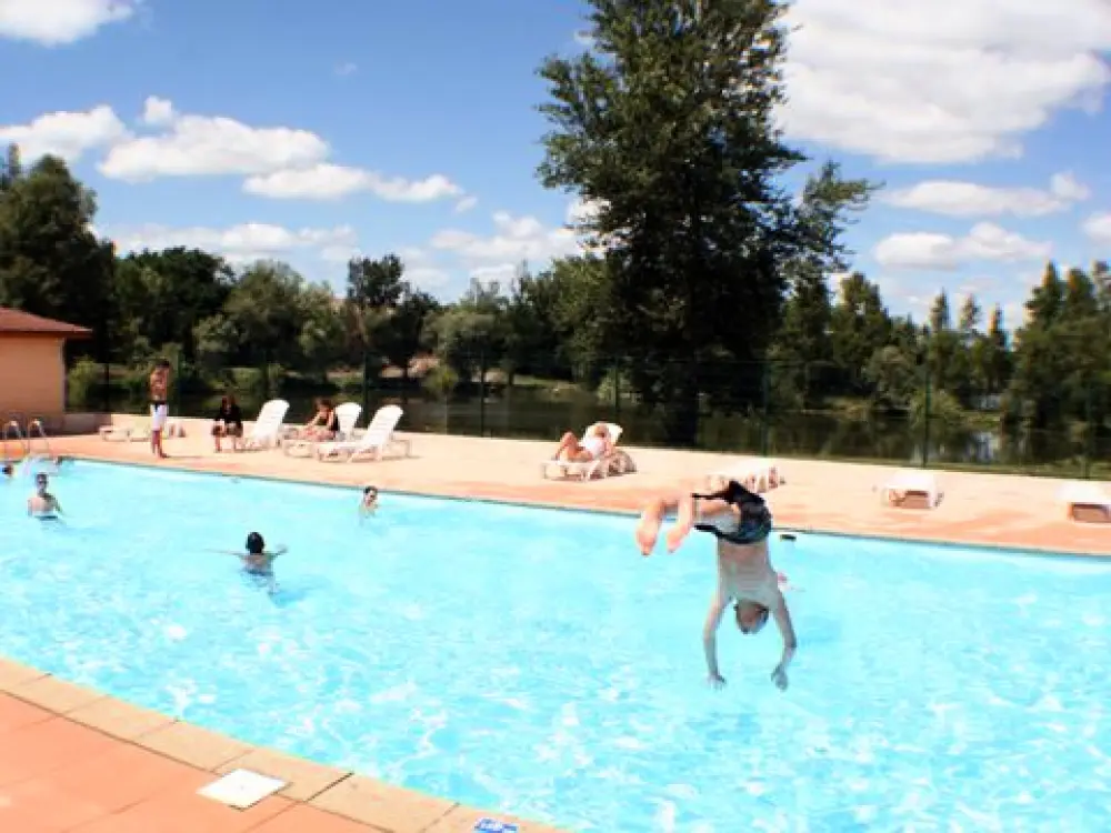 Camping Les Sablons 2 étoiles★★