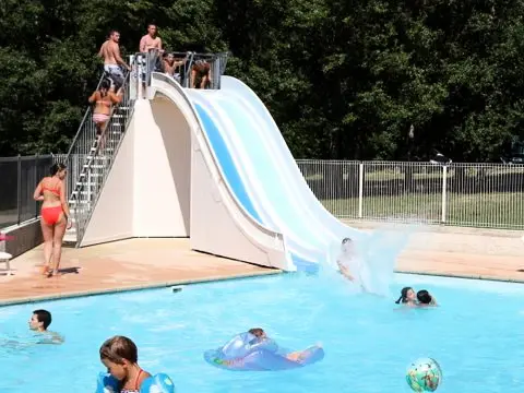 Camping Les Sablons ** - - Pont Du Château - 1