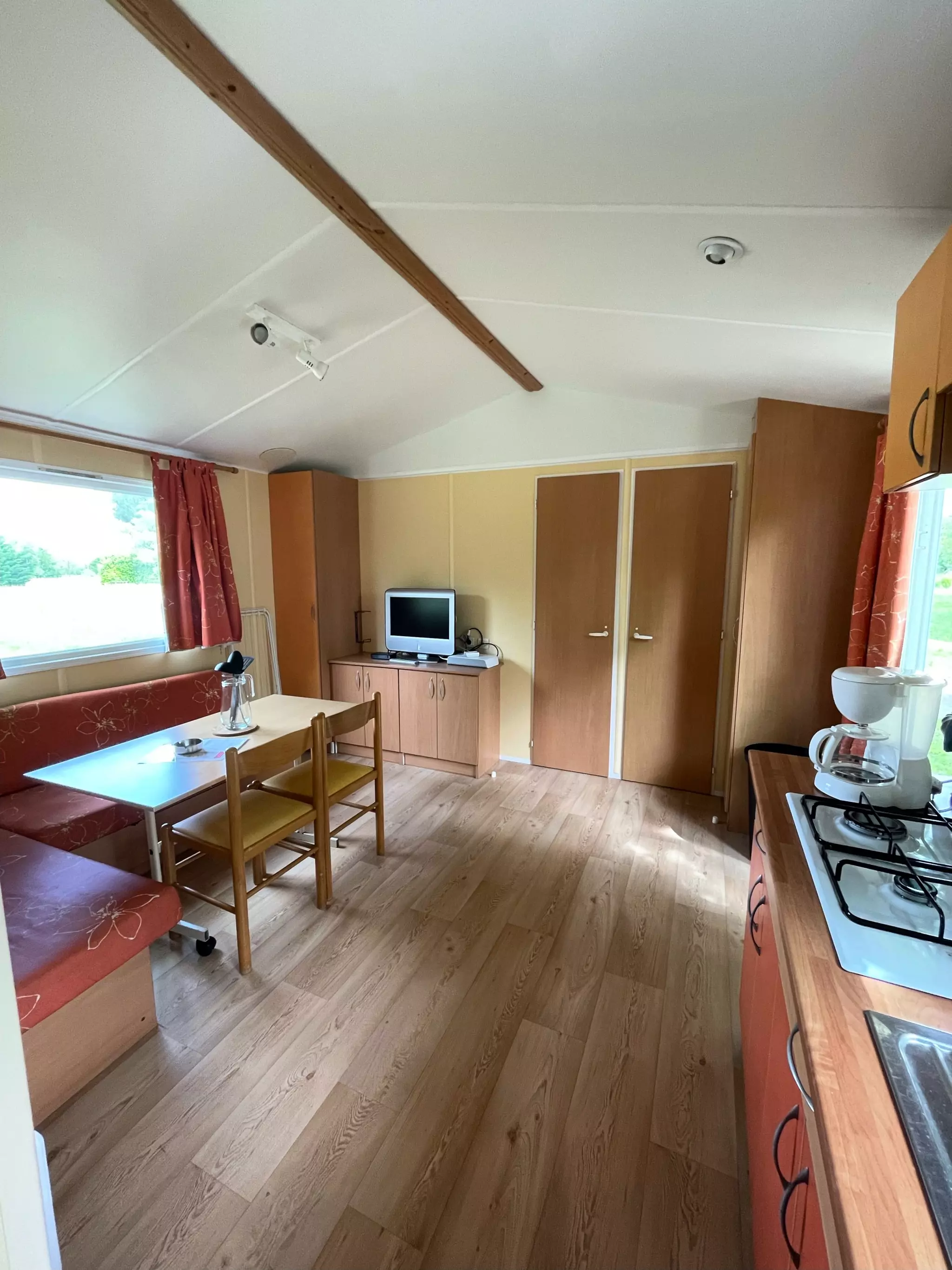 Camping l'Ile d'Amour ** - Pont sur Yonne - 47