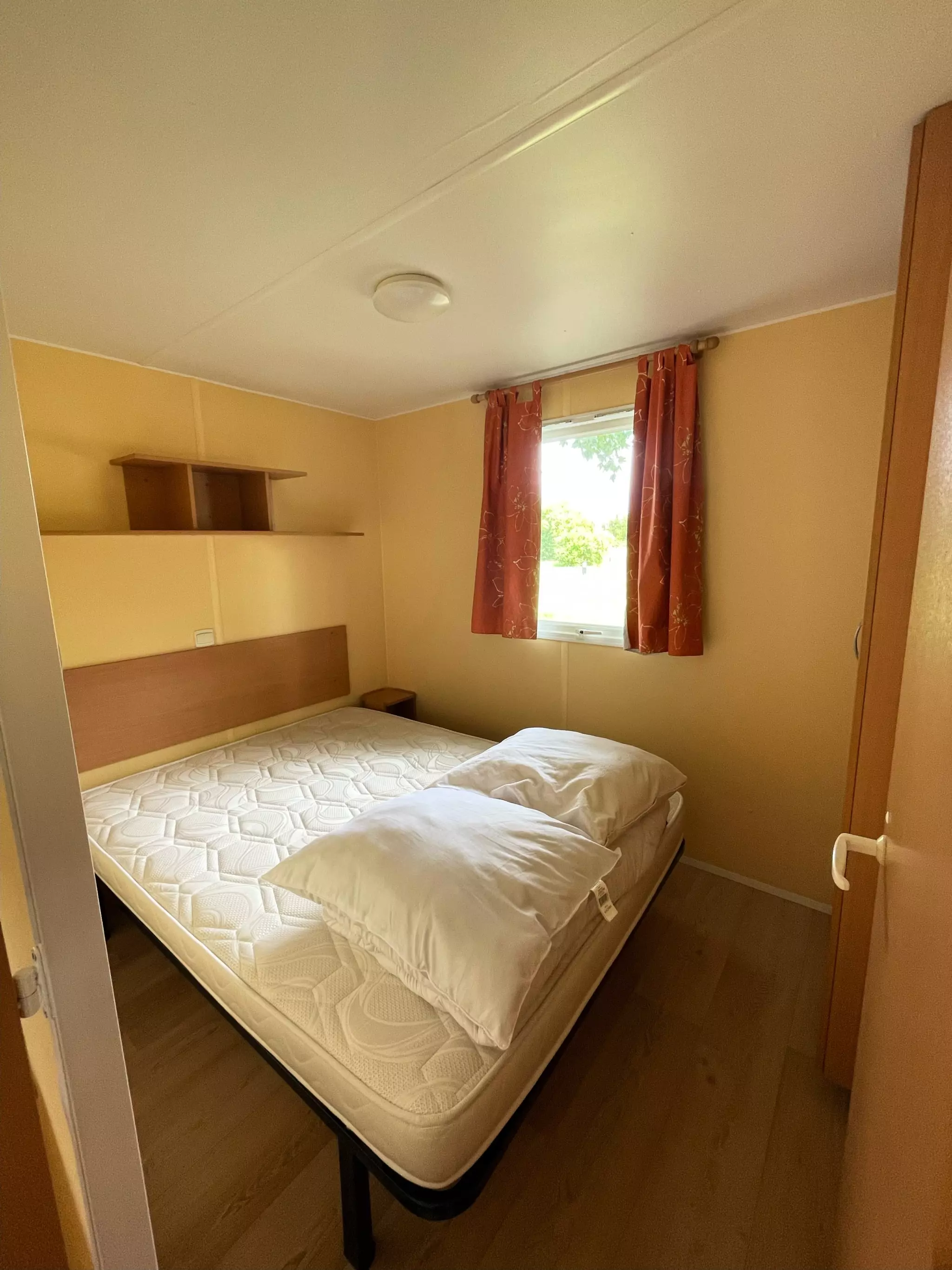 Camping l'Ile d'Amour ** - Pont sur Yonne - 50