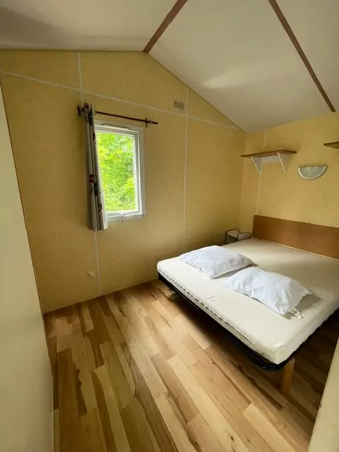 Camping l'Ile d'Amour ** - Pont sur Yonne - 49