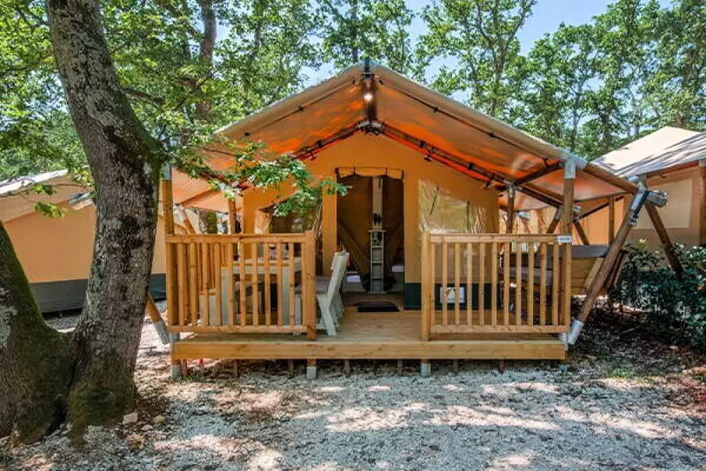 Camping Bijela Uvala4 étoiles★★★★