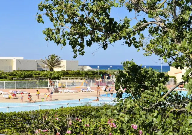 VVF Village Les Portes du Roussillon*** | Location Port ...