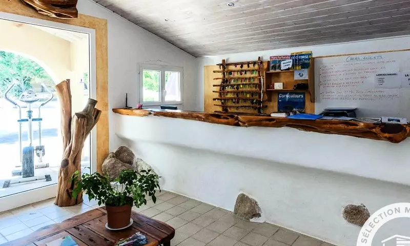 Résidence de Plein Air Campo Di Mare - Mobil Home 3 Pièces 6 Personnes Climatisé + TV (5 adultes ou 4 adultes + 2 enfants - 12 ans) - Porto Vecchio - Corse - 9