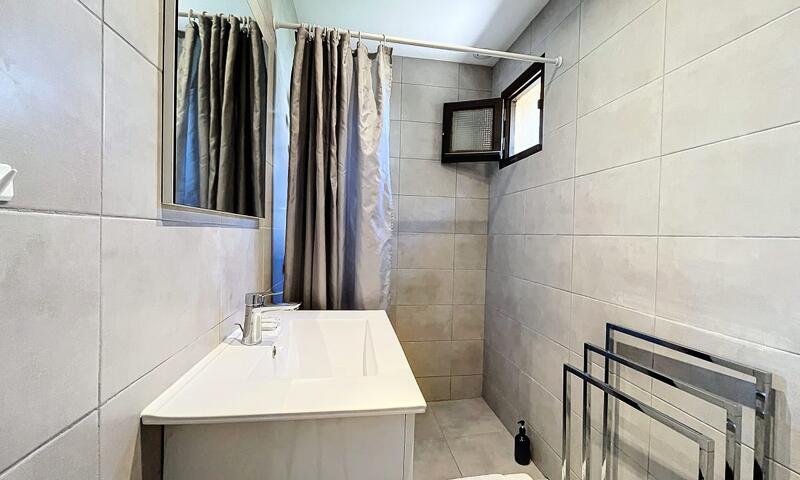 Mini Villa à 150m De La Plage De Santa Giulia - - Porto Vecchio - Corse - 4