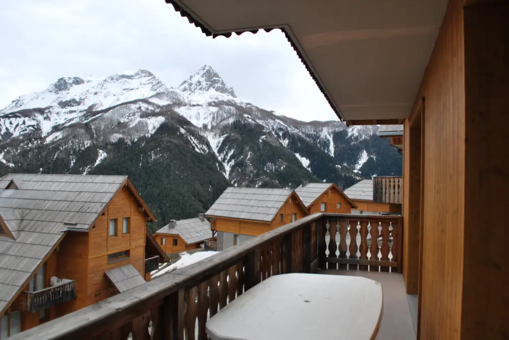 Les Chalets De Praroustan