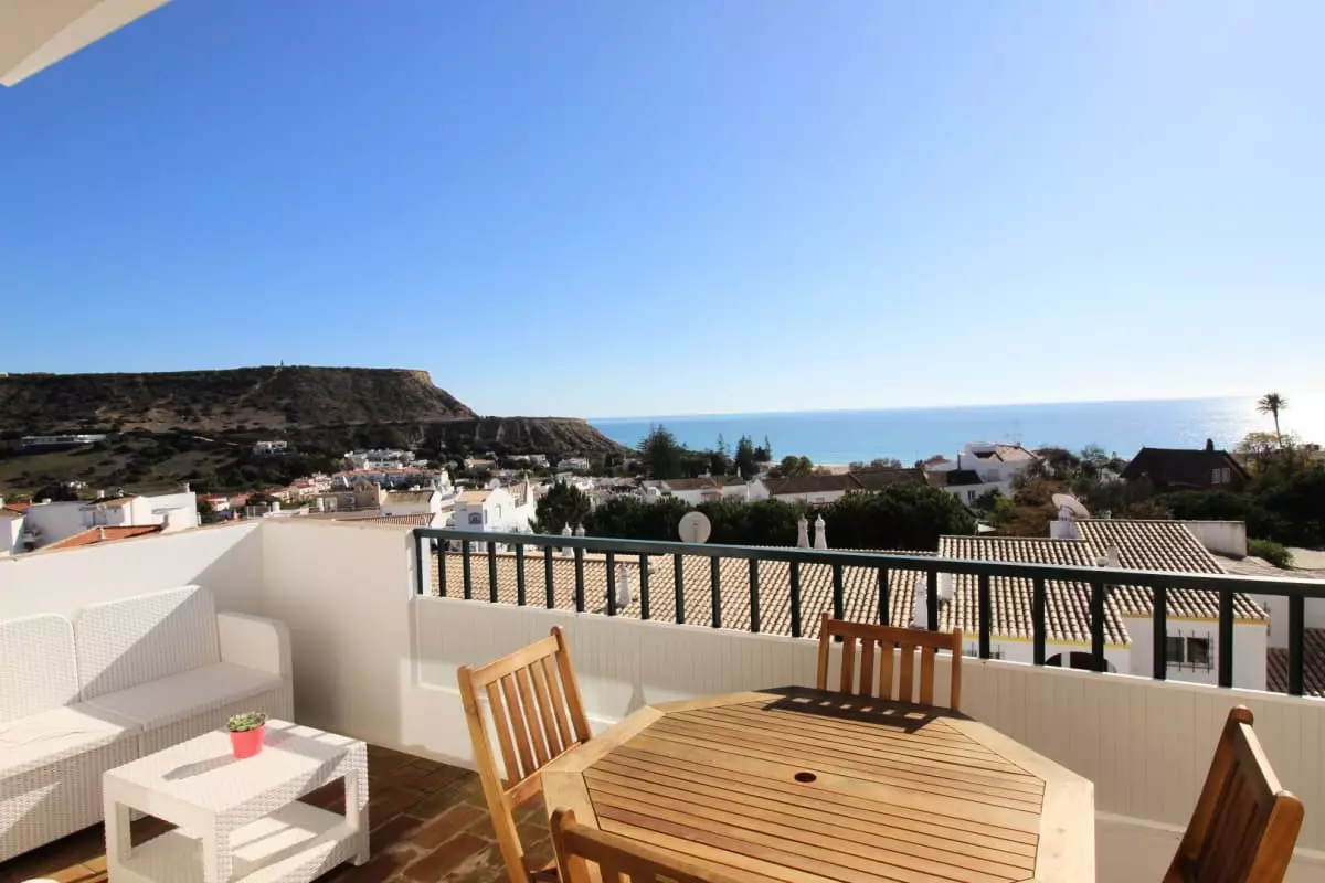 Bright And Central Apartment | Praia Da Luz - - Praia Da Luz - 1