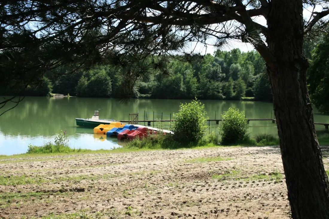 Domaine du Lac de Neguenou3 étoiles★★★