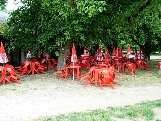 Domaine du Lac de Neguenou3 étoiles★★★