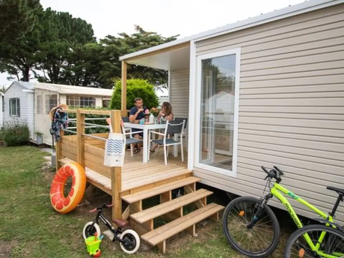 Camping Eden Villages La Pointe Saint-Gildas 3 étoiles★★★