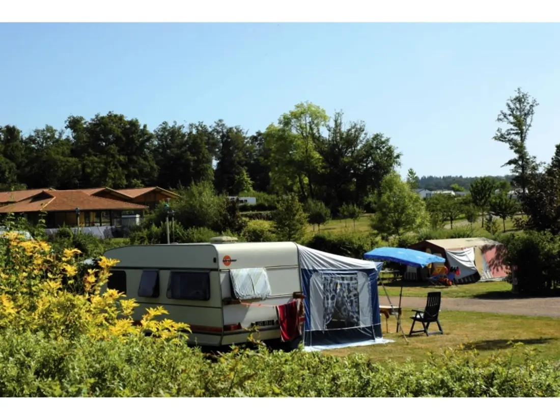 Flower Camping des Lacs 4 étoiles★★★★