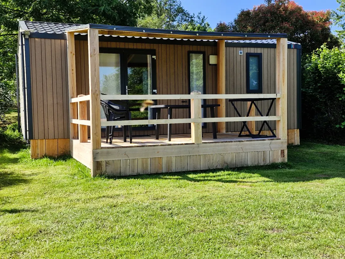 Flower Camping des Lacs 4 étoiles★★★★