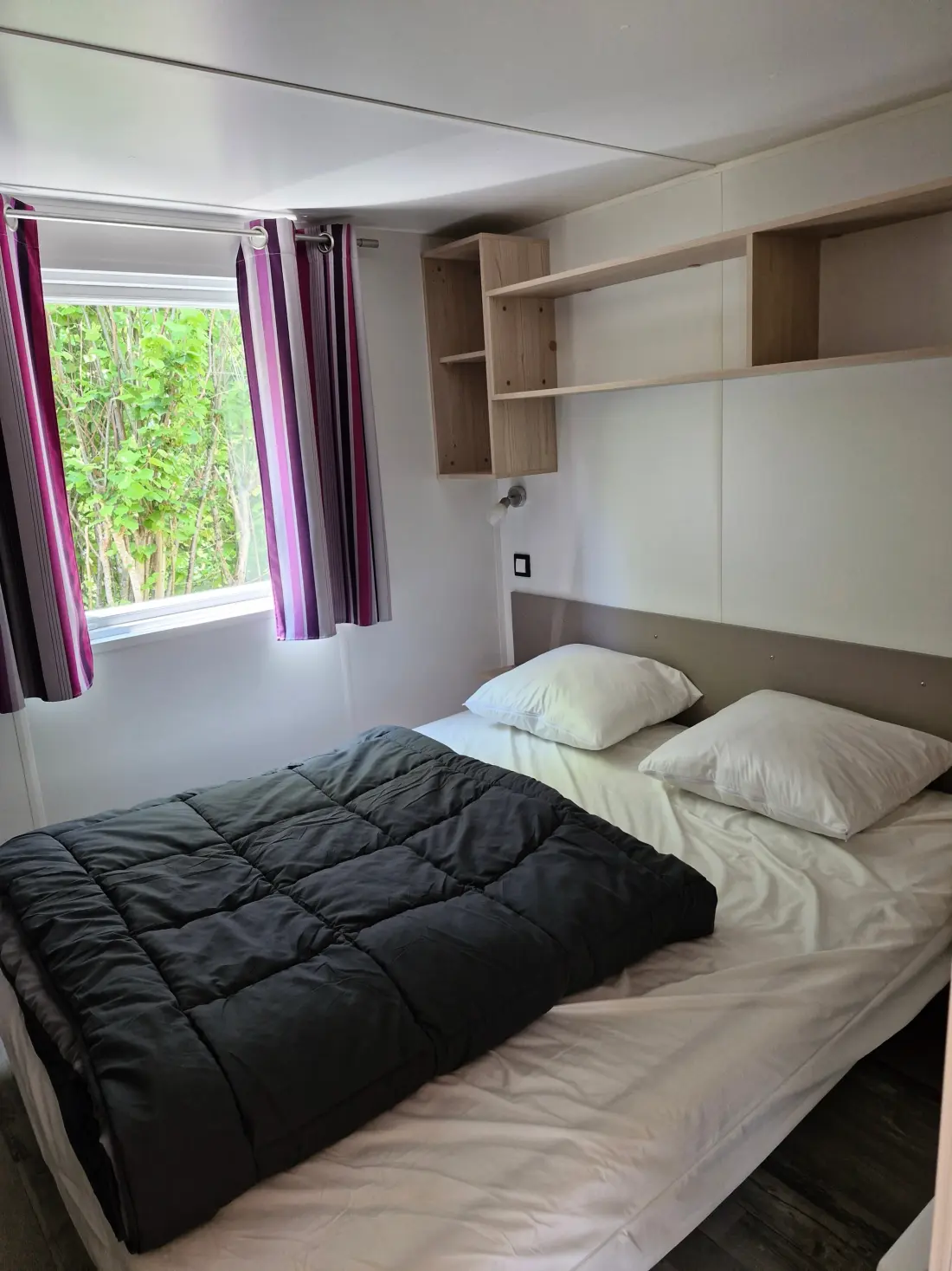 Flower Camping des Lacs 4 étoiles★★★★