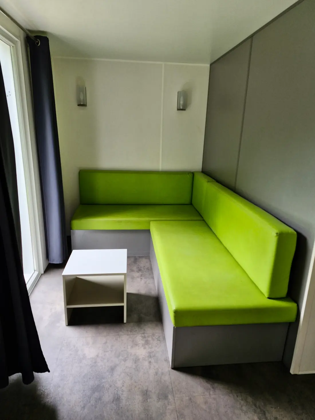 Flower Camping des Lacs 4 étoiles★★★★