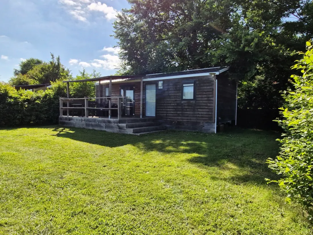 Flower Camping des Lacs 4 étoiles★★★★