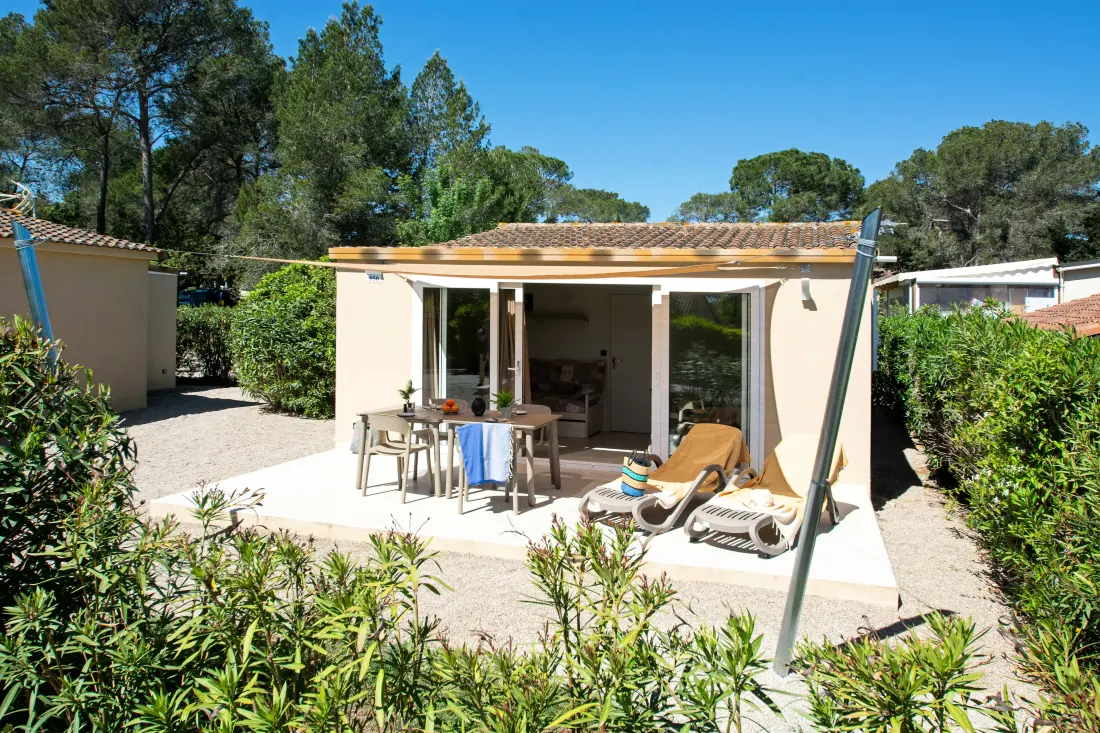 Camping Montana Parc Oasis Village - Coeur de l'Estérel 5 étoiles★★★★★