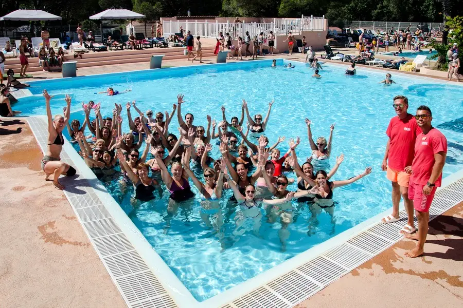 Camping Montana Parc Oasis Village - Coeur de l'Estérel 5 étoiles★★★★★