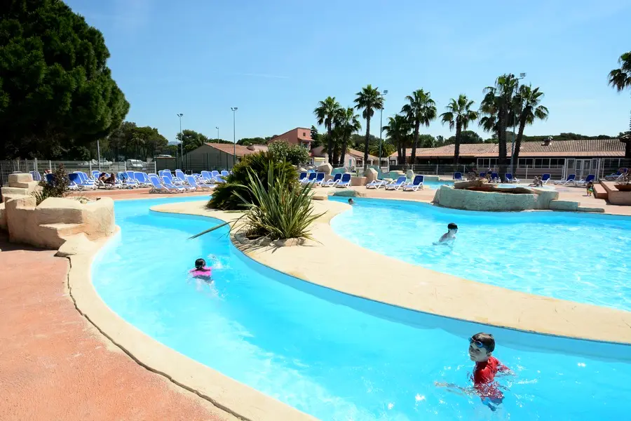 Camping Montana Parc Oasis Village - Coeur de l'Estérel 5 étoiles★★★★★