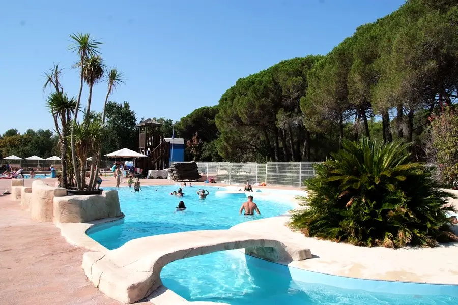 Camping Montana Parc Oasis Village - Coeur de l'Estérel 5 étoiles★★★★★