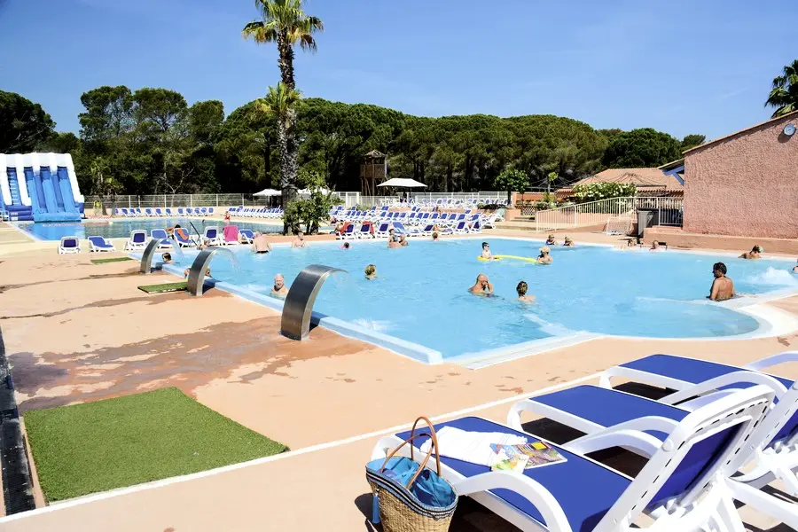 Camping Montana Parc Oasis Village - Coeur de l'Estérel 5 étoiles★★★★★