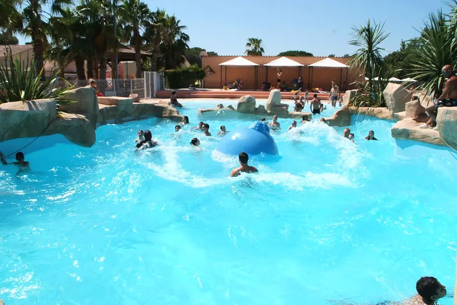 Camping Montana Parc Oasis Village - Coeur de l'Estérel 5 étoiles★★★★★