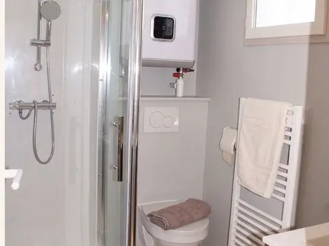 Camping Montana Parc Oasis Village - Coeur de l'Estérel 5 étoiles★★★★★