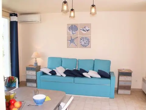 Camping Montana Parc Oasis Village - Coeur de l'Estérel 5 étoiles★★★★★