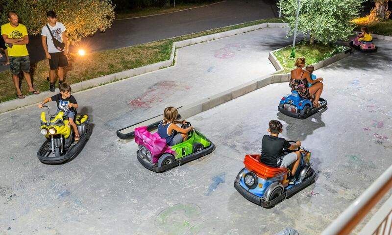Camping Adriano Family Camping Village - Punta Marina Terme - 11