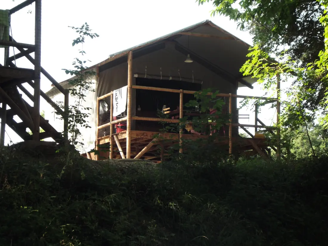 Village Camping LES VIGNES 3 étoiles★★★