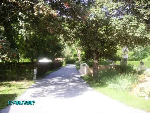 Village Camping LES VIGNES 3 étoiles★★★