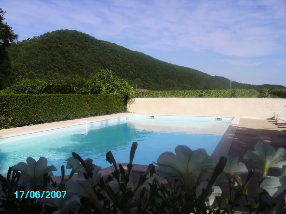 Village Camping LES VIGNES 3 étoiles★★★