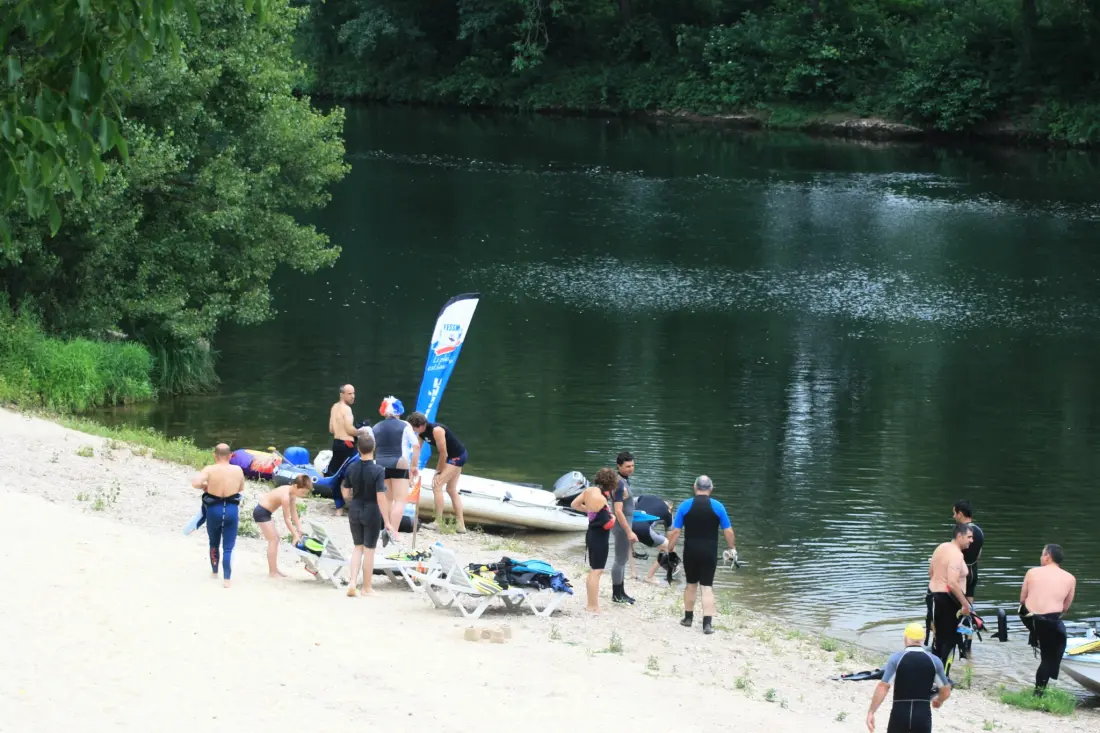 Village Camping LES VIGNES 3 étoiles★★★