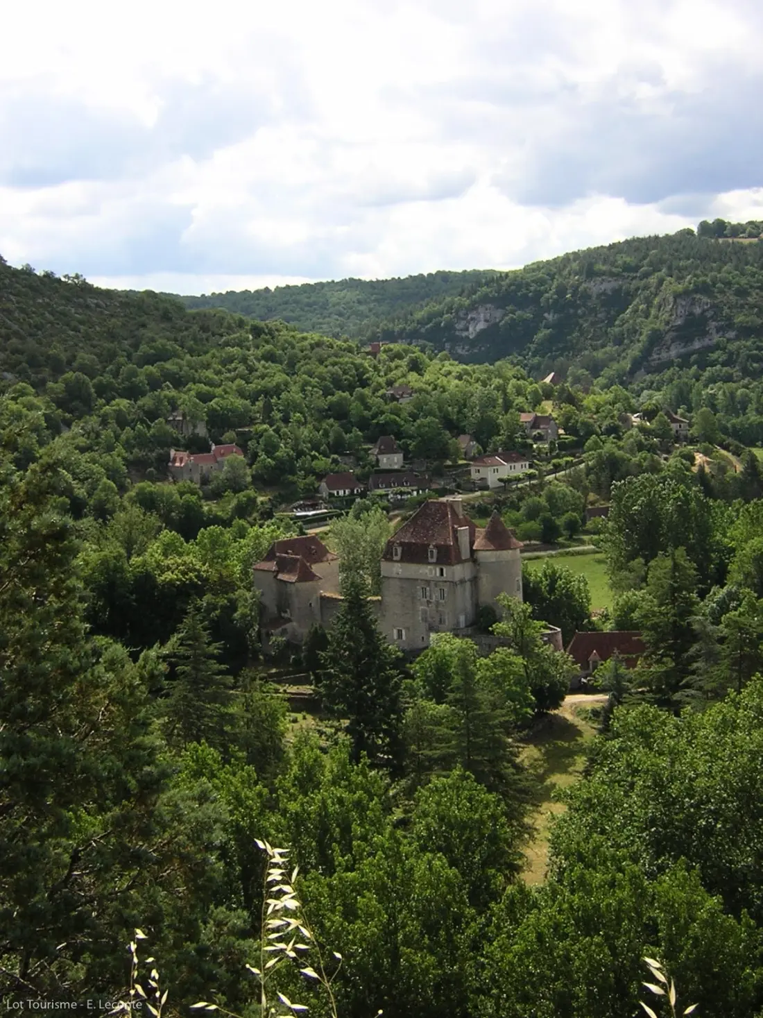 Village Camping LES VIGNES 3 étoiles★★★