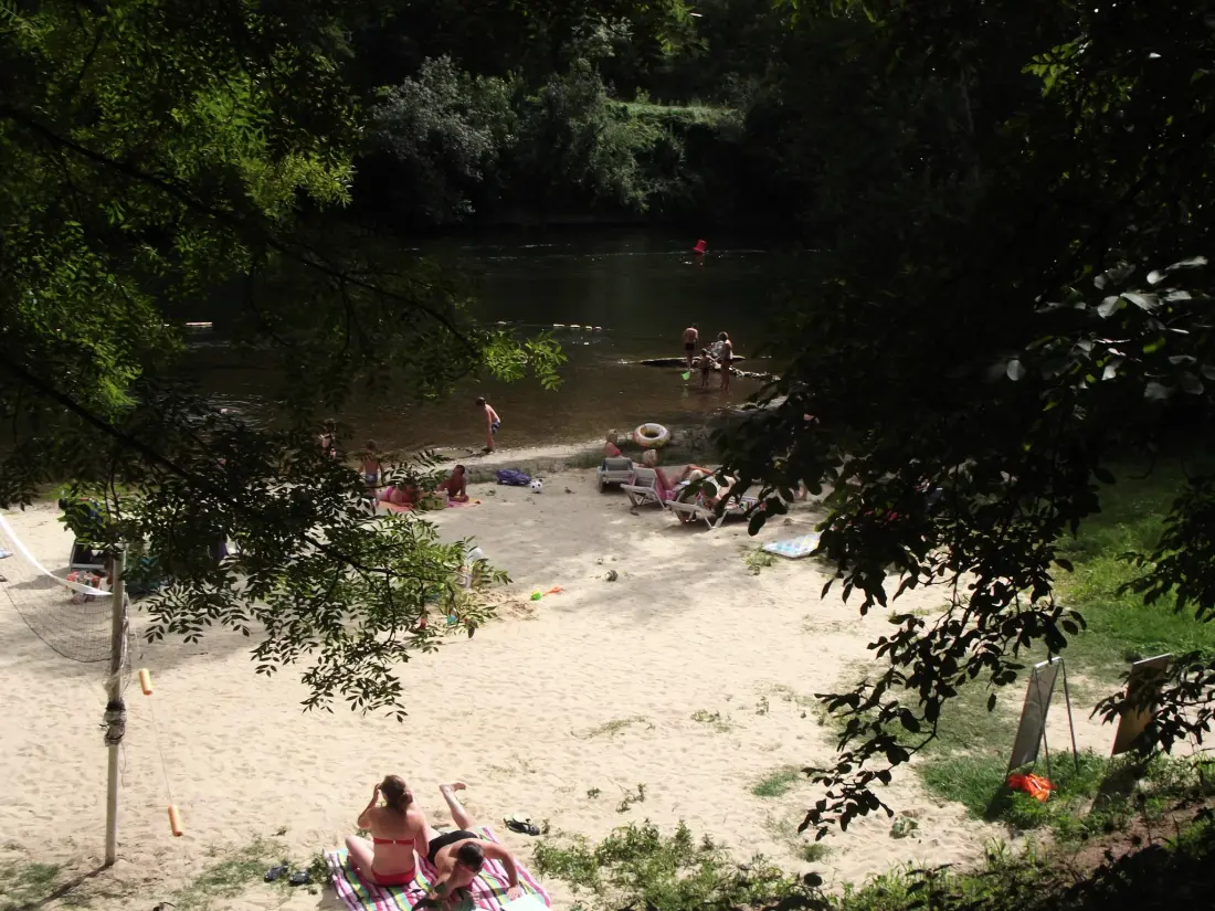 Village Camping LES VIGNES 3 étoiles★★★