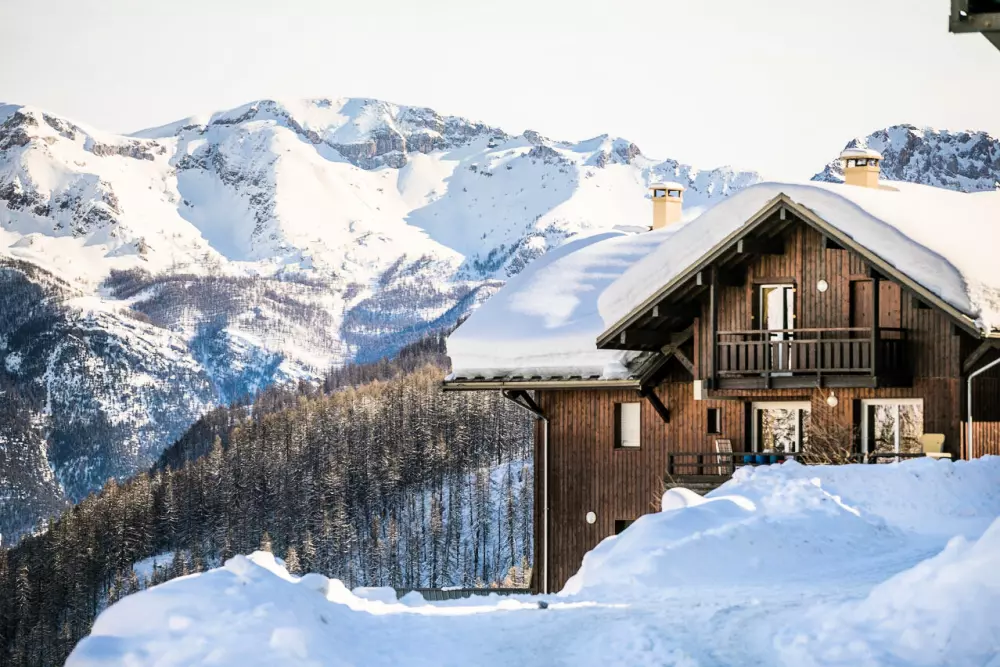 Résidence Les Chalets de Puy Saint Vincent - maeva Home